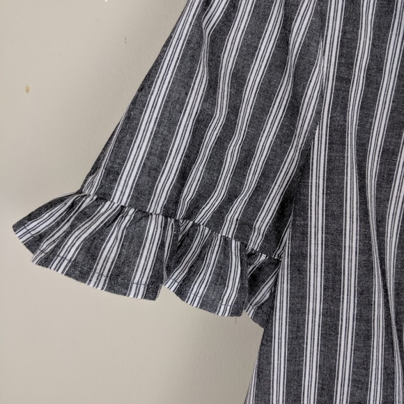 Eli + Ali | Anthro Striped Puff Sleeve Top - H2 - Picture 6 of 6